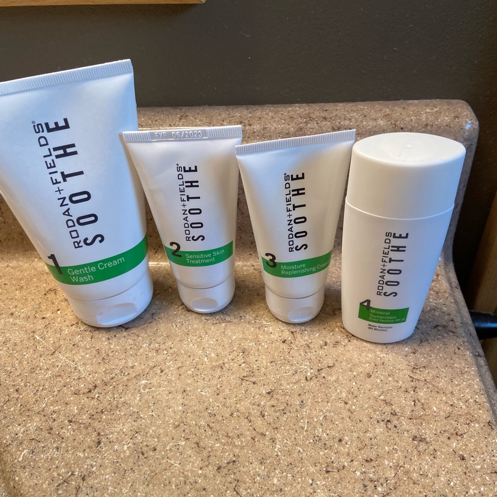 Rodan and Fields Soothe original line. All 4 steps